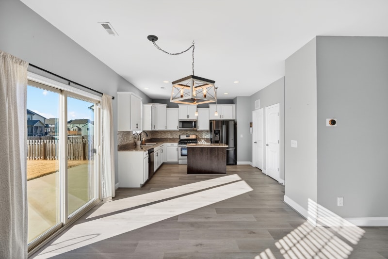 Building Photo - 3325 Lacewing Dr