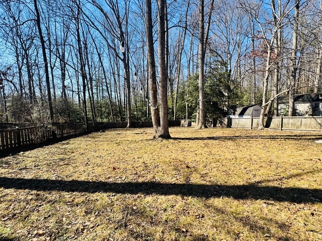 Building Photo - COMING SOON - AQUIA HARBOUR - PET FRIENDLY (UPON APPROVAL) - CONVERTED GARAGE