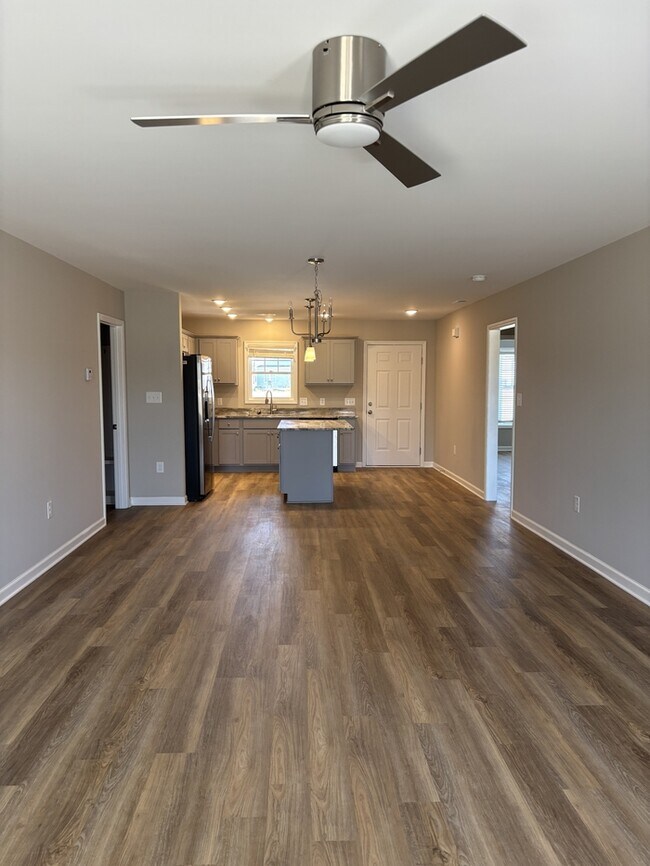 Building Photo - 100 Bradfield Cir