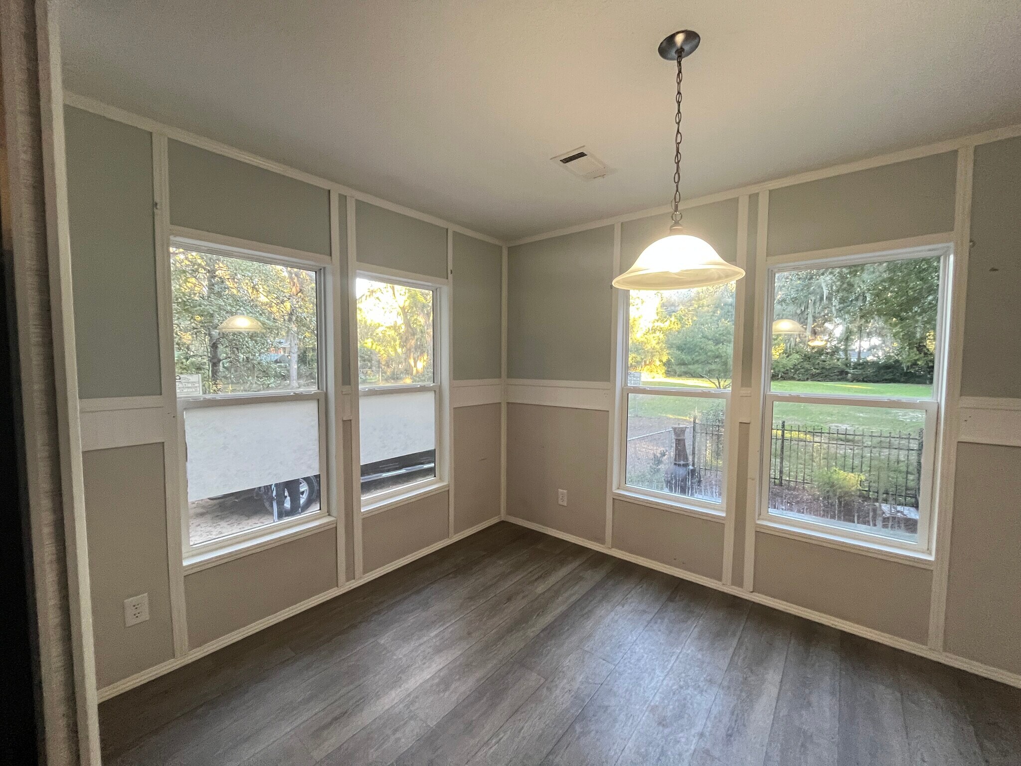 Building Photo - 2243 Limerick Rd