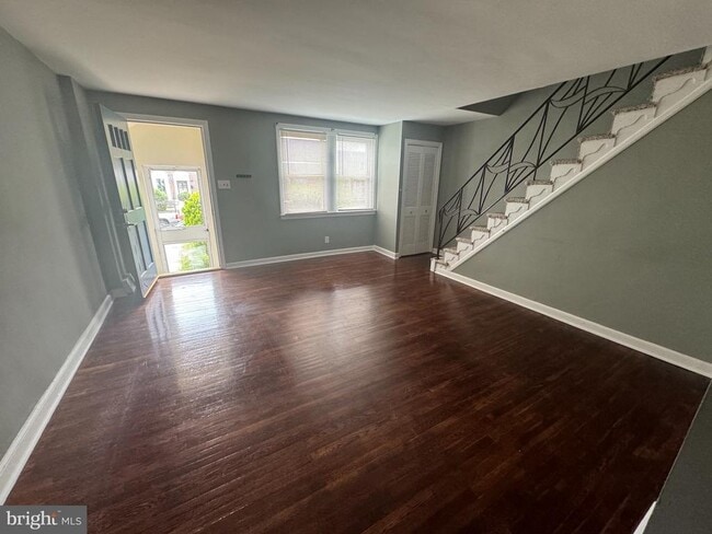 Building Photo - 3821 Berkley Ave