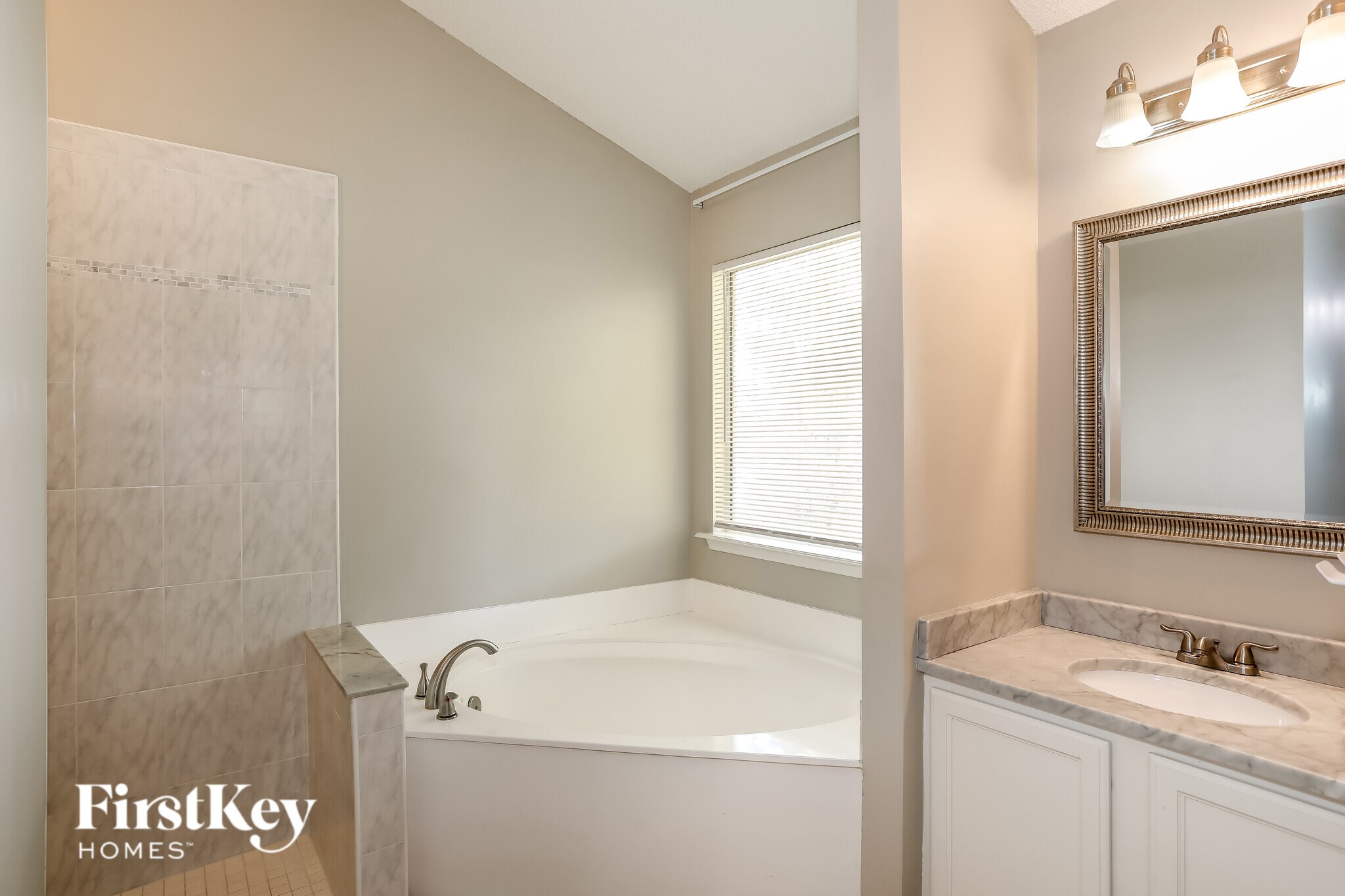 Building Photo - 1612 Brighton Bluff Ct