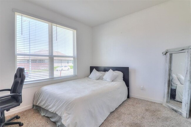 Building Photo - 4711 Torcello Fls Ln