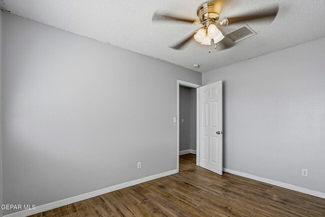 Building Photo - 5101 Dearborne Dr