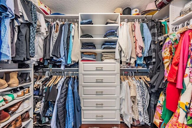 Building Photo - 28335 Glade Fern Ct