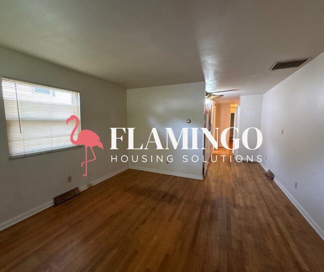 Building Photo - 4315 Sheller Ave