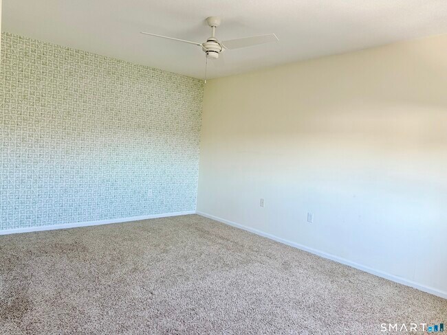 Building Photo - 163 Monticello Dr