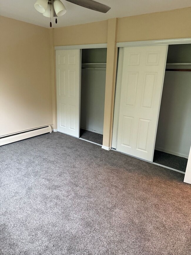 Building Photo - 723 Grant Ave