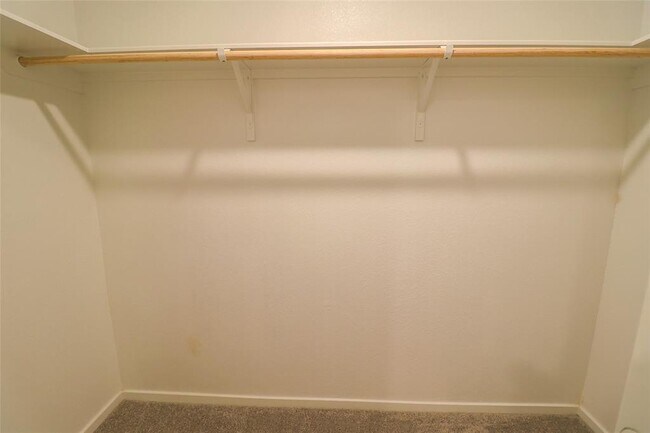 Building Photo - 31371 Black Cherry St