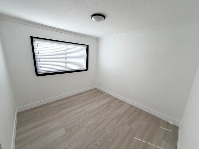 Building Photo - Beautifully Situated Home in an Established Diamond Bar Neighborhood - Utilities Included