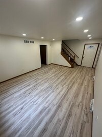 Building Photo - S86W18930 Woods Rd