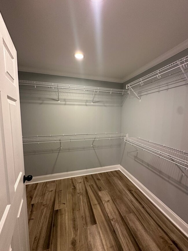 Building Photo - New 3 Bedroom Home in 30506!