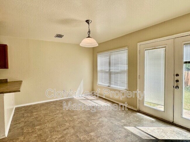 Building Photo - 6615 Flatstone Pass