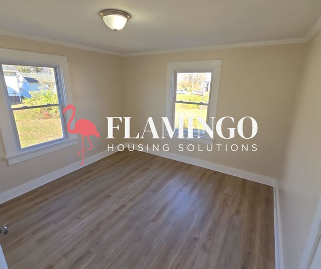 Building Photo - 25 Castlewood Ave