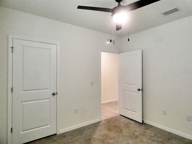 Building Photo - 17014 Oval Rum Dr