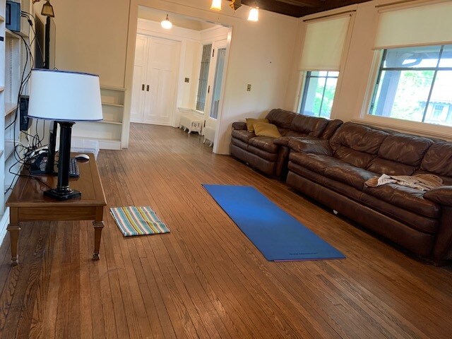 Building Photo - 201 Willard Way