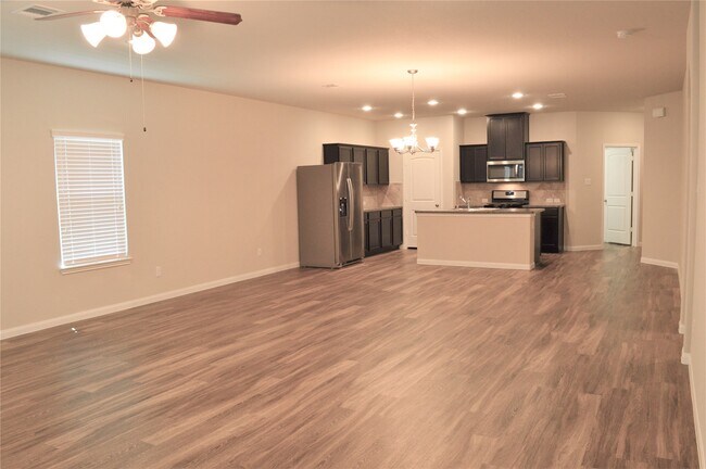 Building Photo - 3722 Bright Moon Ct