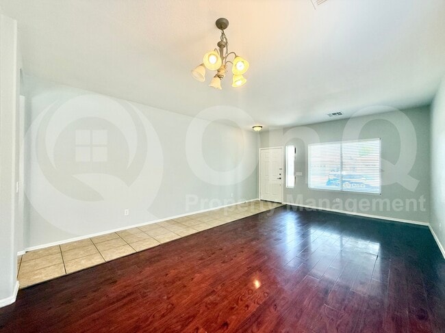 Building Photo - 11675 W Monroe St