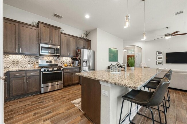 Building Photo - 317 Bonnet Blvd