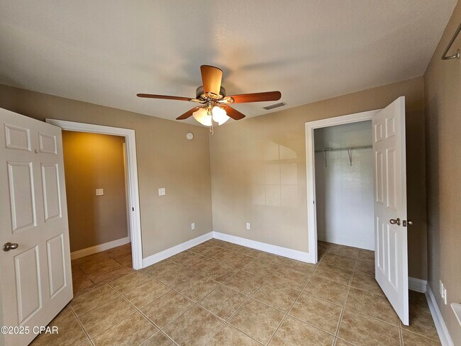 Building Photo - 6111 Edith Stephens Dr
