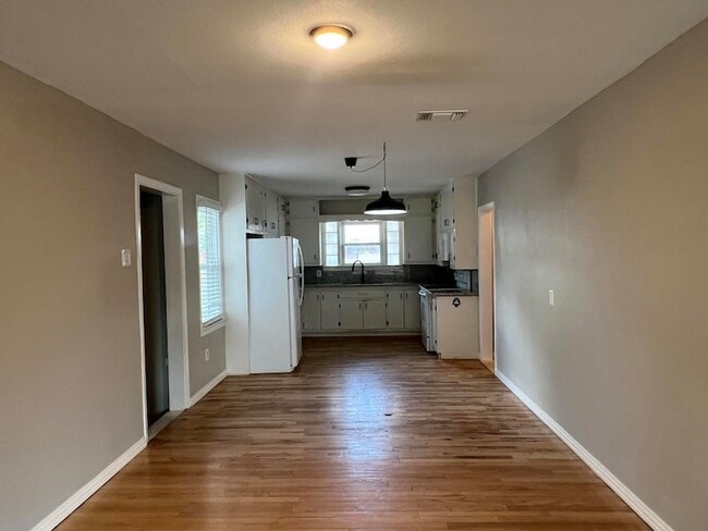 Building Photo - 3608 28th St