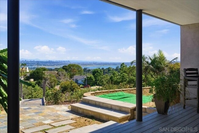 Building Photo - 5447 Soledad Rd