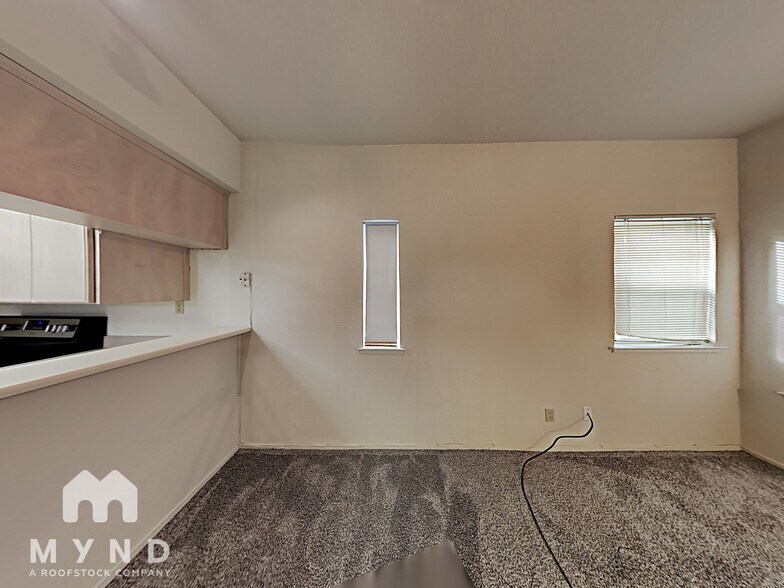 Building Photo - 2511 Fulton Square Ln