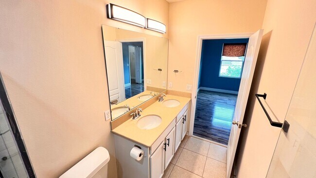 Building Photo - Elegant 3-Bedroom Home with Modern Comforts in the Reserve at Meadow, Ocoee! WASHER AND DRYER INC...