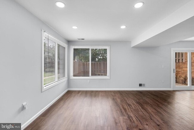 Building Photo - 12603 Red Pepper Ct