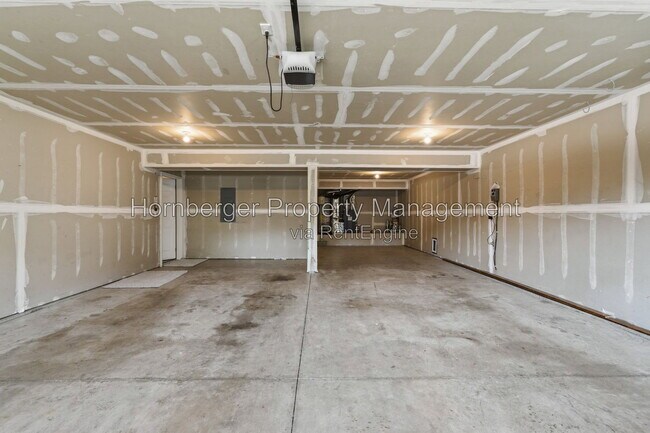 Building Photo - 17415 E Shamrock Ct