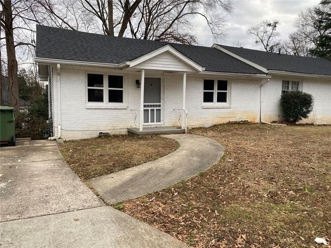 Building Photo - 951 Tilden St NW