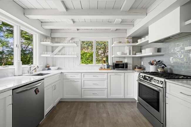 Building Photo - 1 Doc Ryder Dr