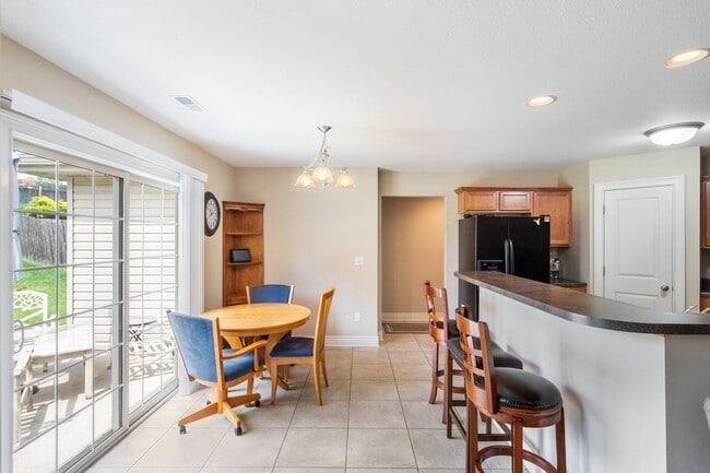 Building Photo - 4804 Cedar Coals Ct