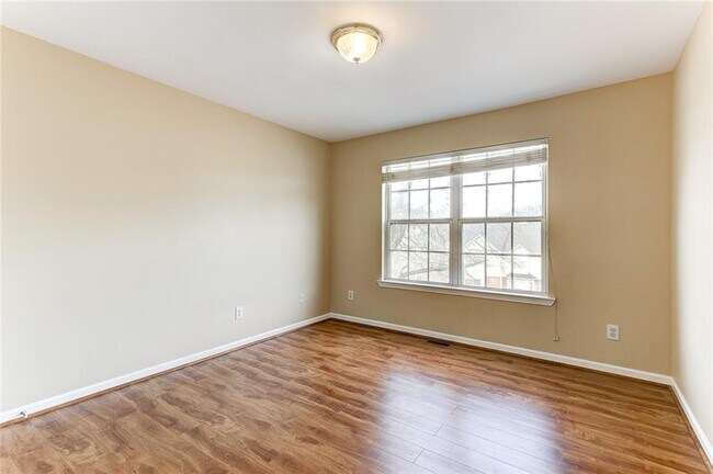Building Photo - 4028 Oak Glenn Dr