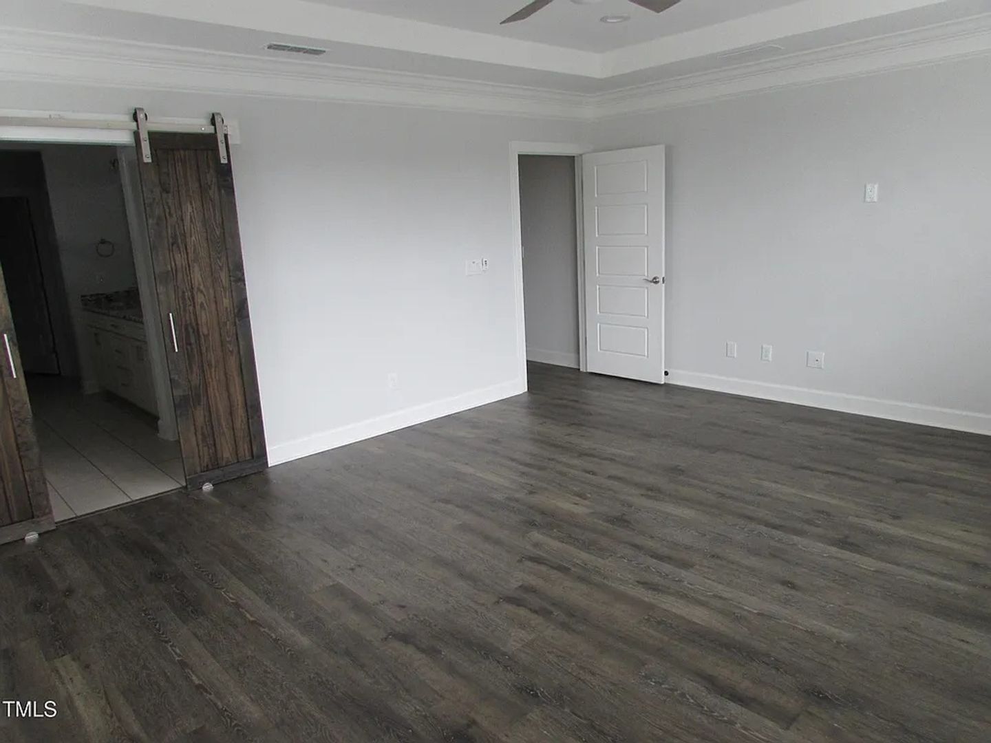 Building Photo - 6633 Penfield St