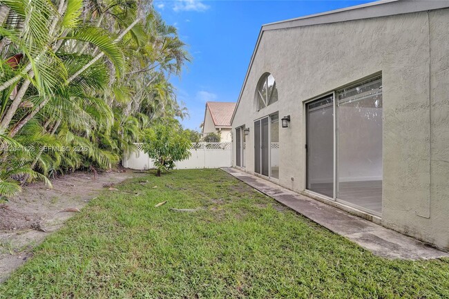 Building Photo - 6931 NW 34th St