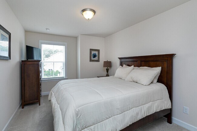 Building Photo - 2414 Pecan Ridge Way