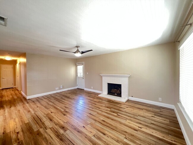 Building Photo - Single Story 3 bedroom In Cute Treelined Vallejo Neighborhood