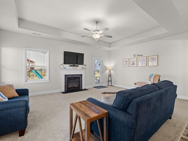 Building Photo - Mimosa Bay Beauty