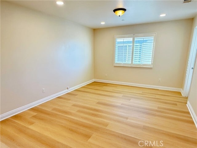 Building Photo - 6870 Tourmaline Dr