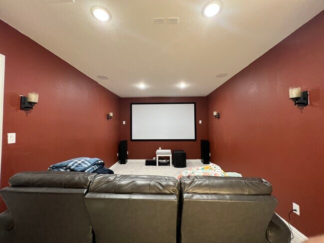 Building Photo - 1628 Spanish Bay Ct