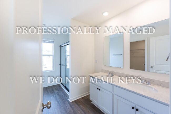 Building Photo - 7009 Peppermill Way