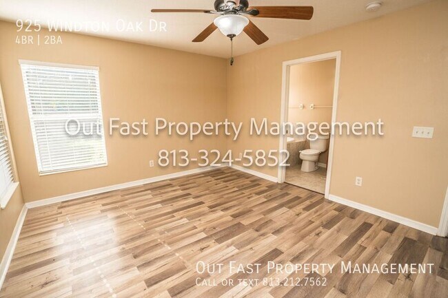 Building Photo - 925 Windton Oak Dr