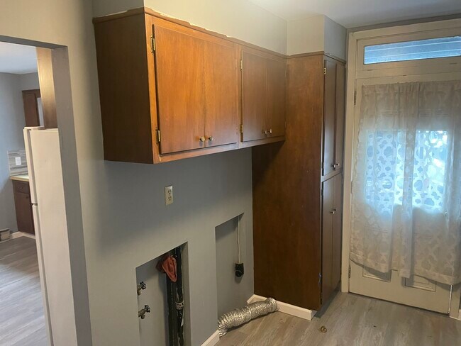 Building Photo - Herndon Apartments