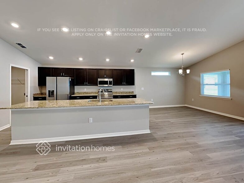 Building Photo - 3918 Willow Ridge Dr