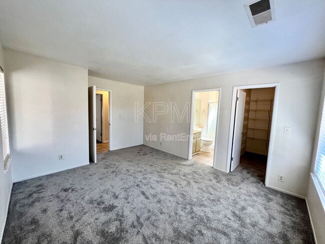 Building Photo - 4517 Da Vinci Dr