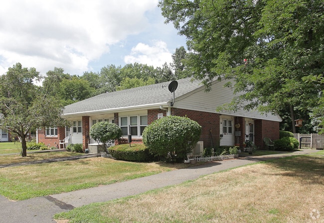 Primary Photo - Woodmont Village