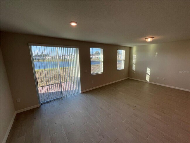 Building Photo - 2484 Sweet Viburnum Wy