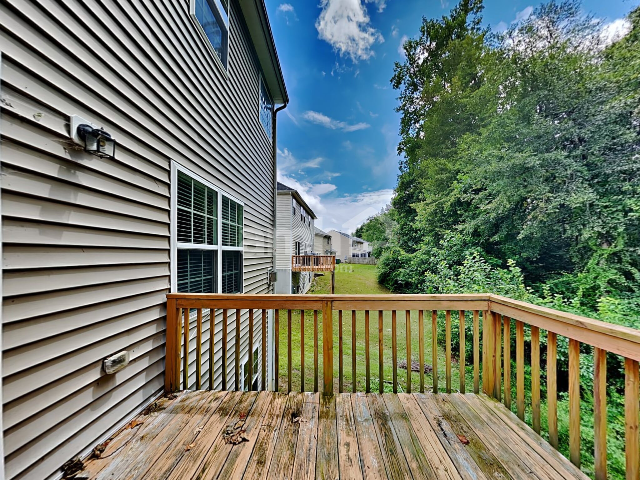 Building Photo - 1525 Essexwood Dr