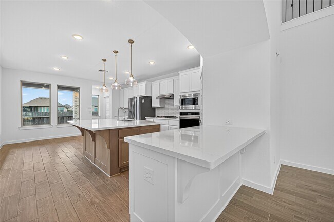 Building Photo - 23806 Pullin Market Dr
